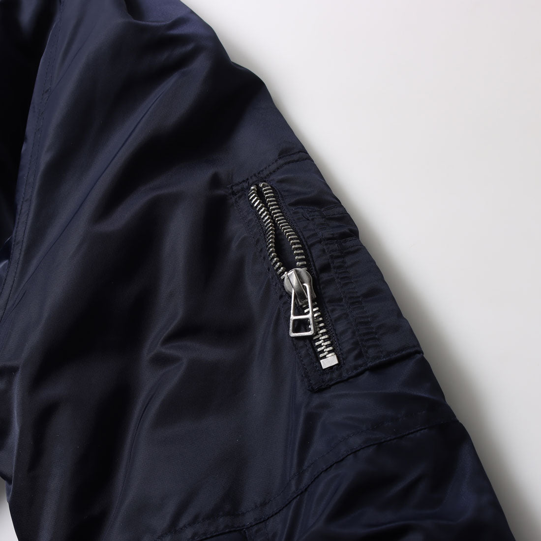 セオドリックディ THEODORIC.dy Short Length Volume MA-1 （ネイビー） ネイビー