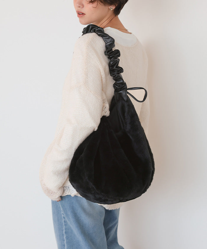 ティティベイト titivate 2wayフェイクファーバッグ （グレー） グレー