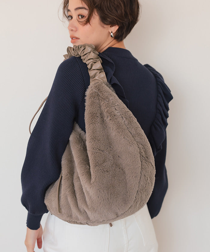 ティティベイト titivate 2wayフェイクファーバッグ （グレー） グレー