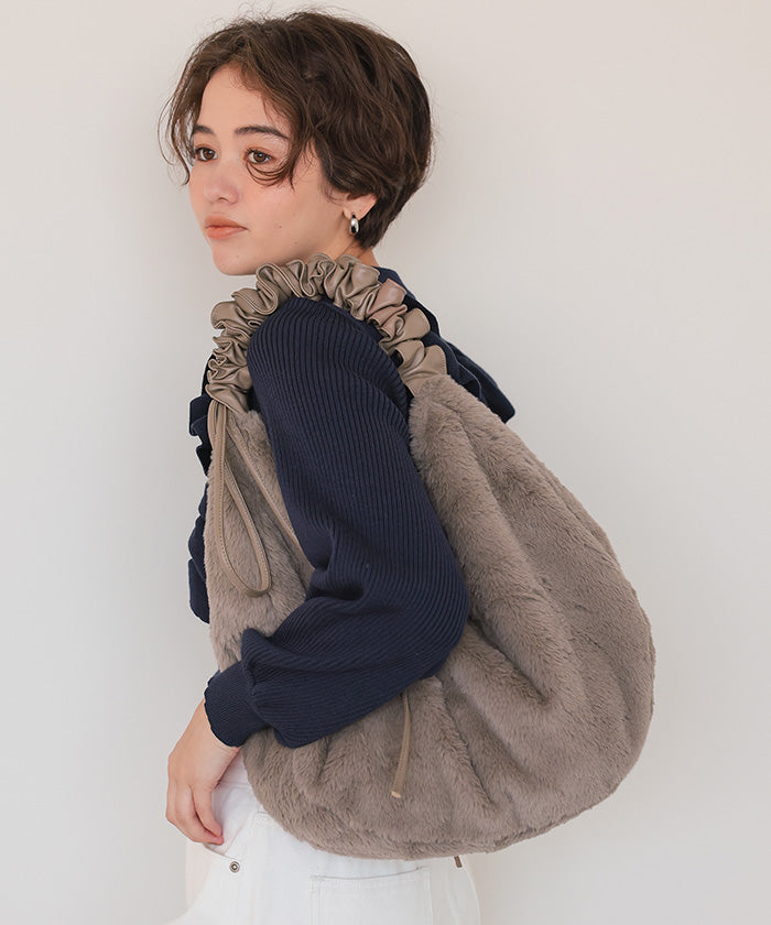 ティティベイト titivate 2wayフェイクファーバッグ （グレー） グレー