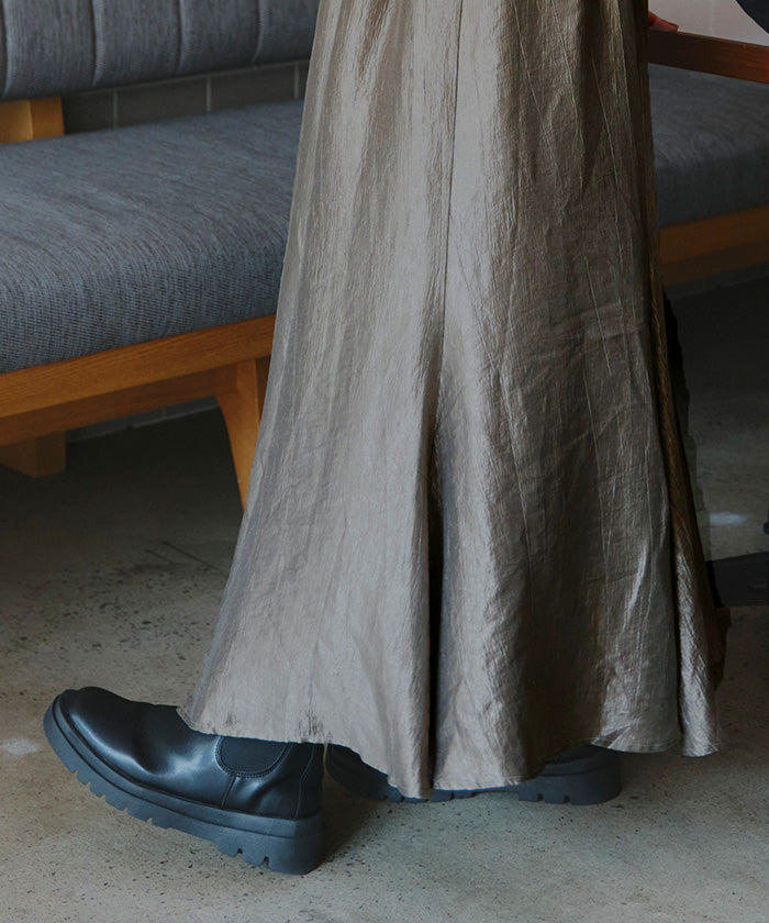 ティティベイト titivate シャイニーフレアスカート