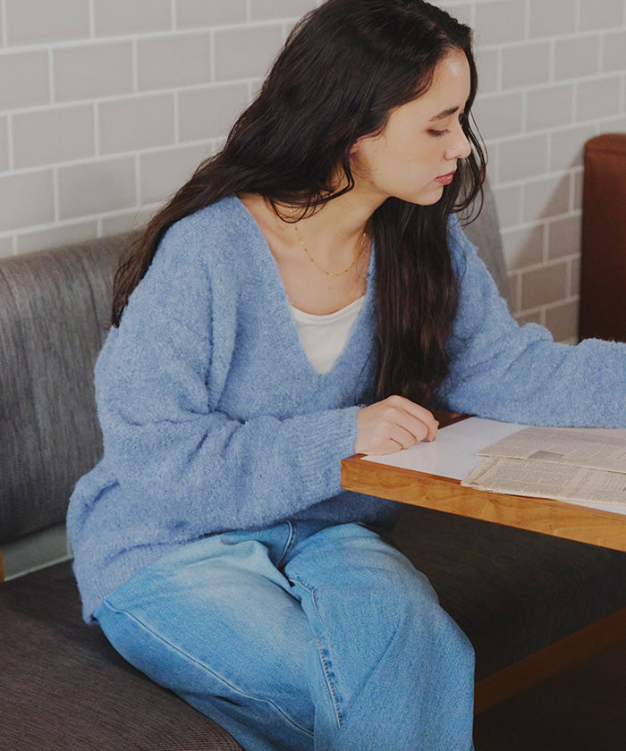 ティティベイト titivate 深Vネックボリュームスリーブニット