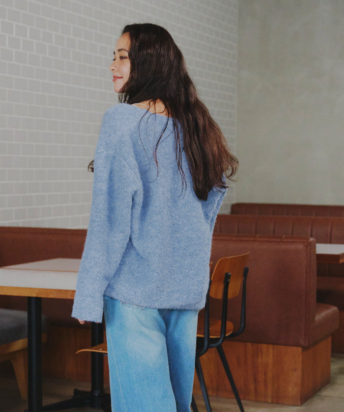 ティティベイト titivate 深Vネックボリュームスリーブニット