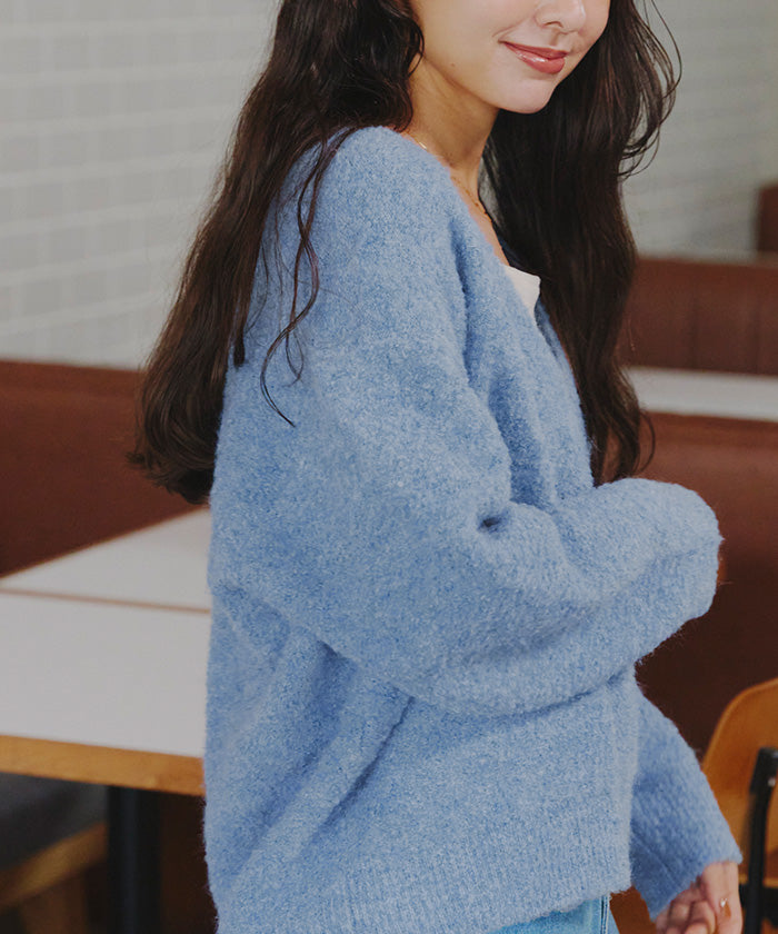 ティティベイト titivate 深Vネックボリュームスリーブニット