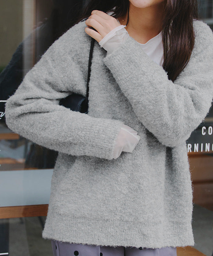 ティティベイト titivate 深Vネックボリュームスリーブニット