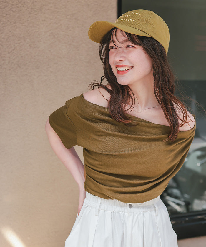 ティティベイト titivate オフショルダーハーフスリーブTシャツ （ネイビー） ネイビー