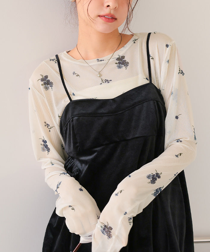 ティティベイト titivate フラワーシアークルーネックトップス （ブラウン） ブラウン