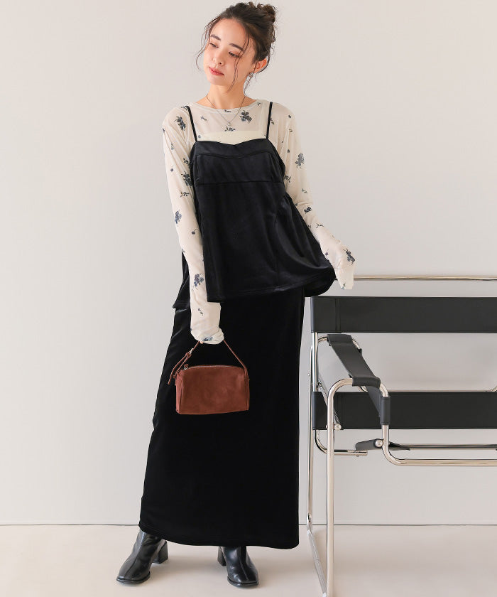 ティティベイト titivate フラワーシアークルーネックトップス （ブラウン） ブラウン