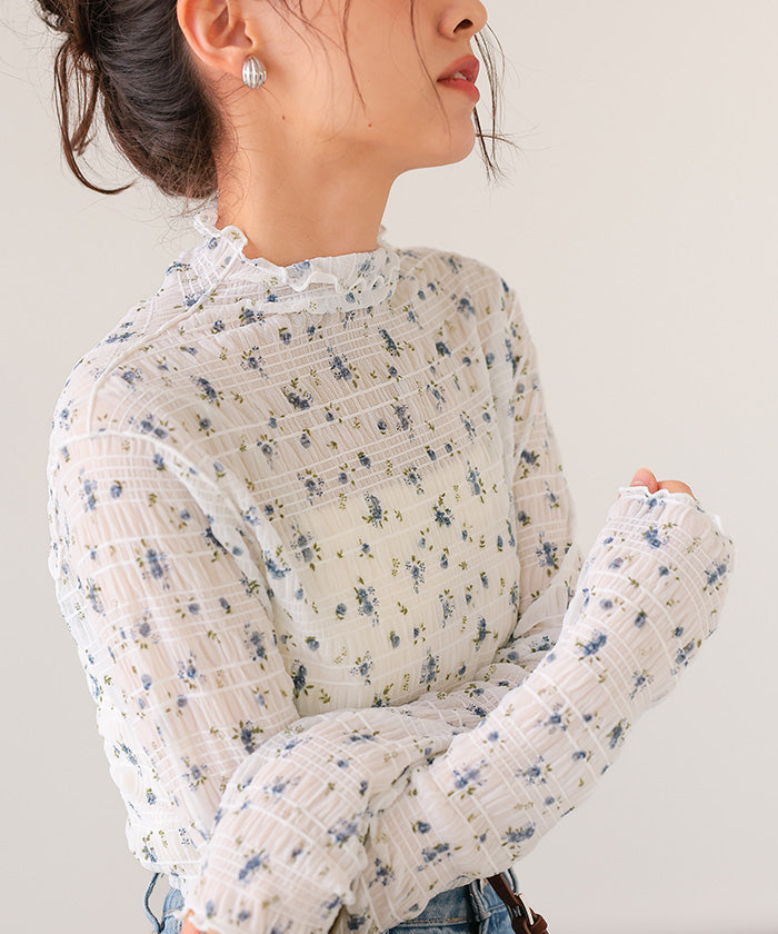 ティティベイト titivate フラワーレースボトルネックトップス （オフホワイト） オフホワイト