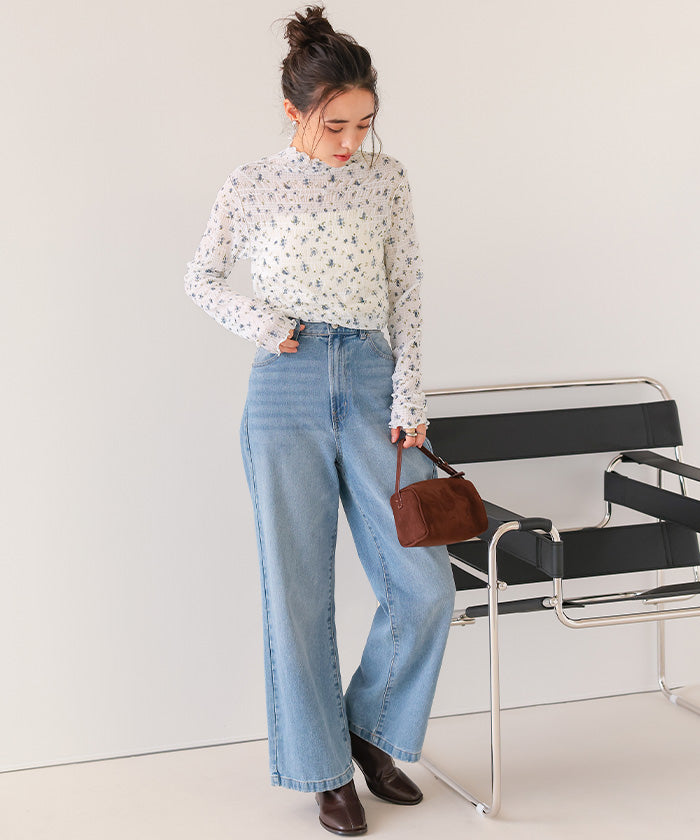 ティティベイト titivate フラワーレースボトルネックトップス （オフホワイト） オフホワイト