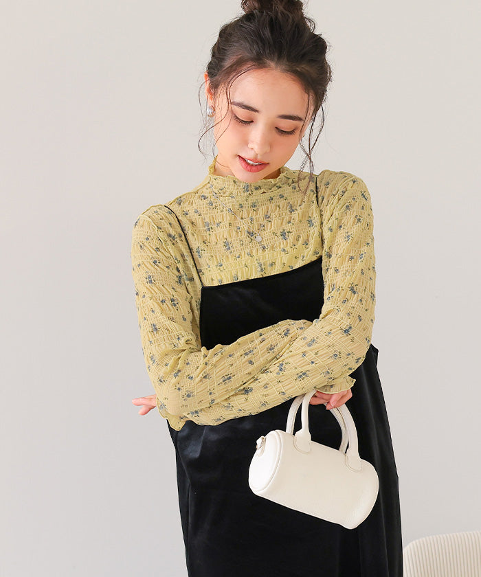 ティティベイト titivate フラワーレースボトルネックトップス （オフホワイト） オフホワイト