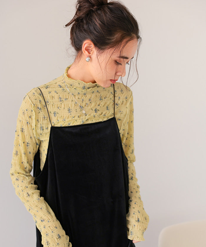 ティティベイト titivate フラワーレースボトルネックトップス （オフホワイト） オフホワイト