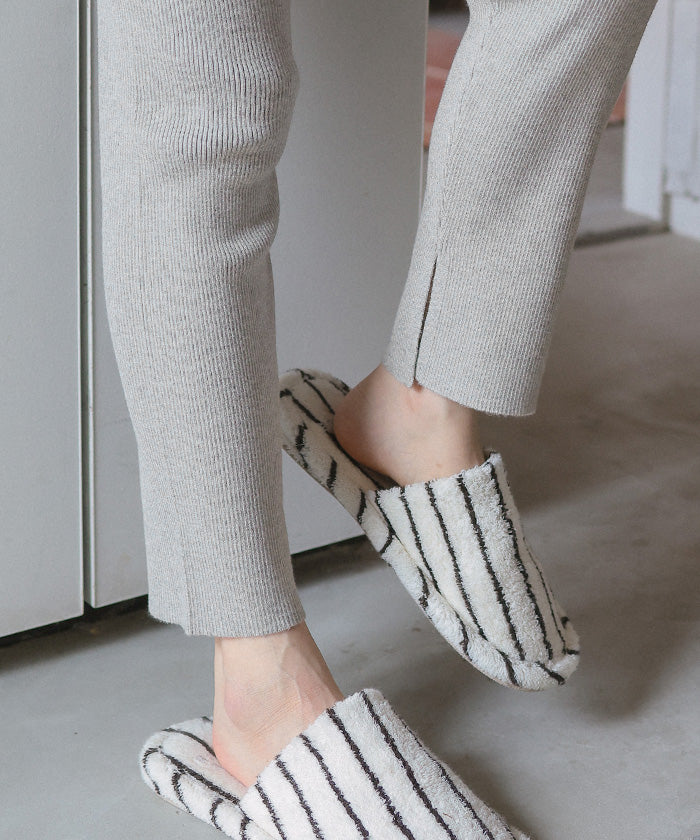 ティティベイト titivate モチッとタッチリブニットレギンスパンツ （グレージュ） グレージュ