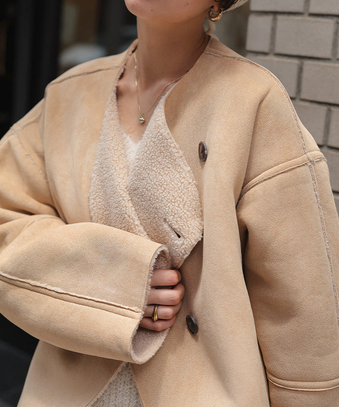 ティティベイト titivate フェイクムートンノーカラージャケット （ライトベージュ） ライトベージュ