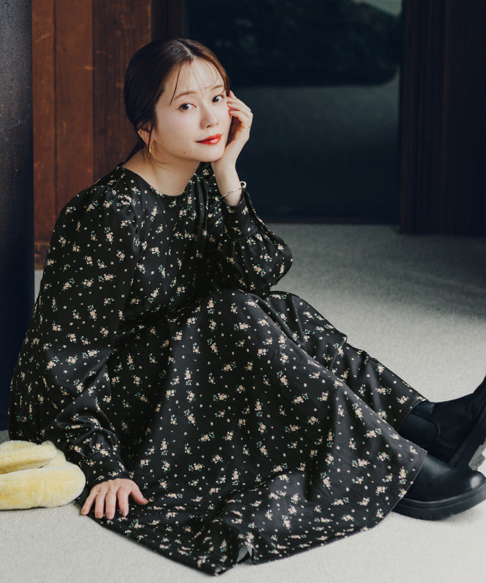 ティティベイト titivate ボリュームギャザースリーブフレアワンピース （ドット2） ドット2