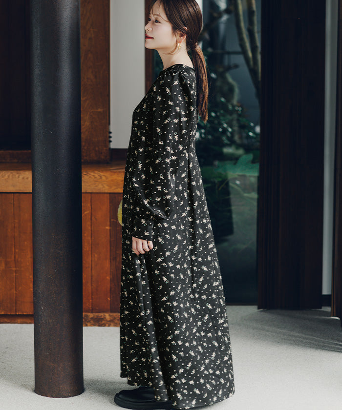 ティティベイト titivate ボリュームギャザースリーブフレアワンピース （ドット2） ドット2