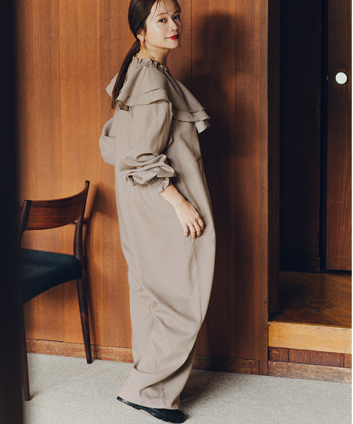 ティティベイト titivate フロントファスナーフリルデザインオールインワン （ブラック） ブラック