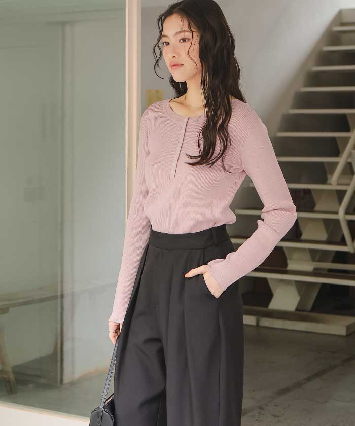 ティティベイト titivate 前後2wayUVケア/抗ピルヘンリーネックリブニット （ライトブラウン） ライトブラウン