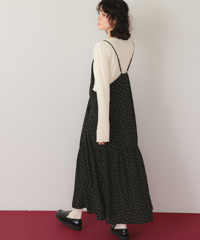 ティティベイト titivate Vネックフレアシルエットキャミソールワンピース （ブラック） ブラック