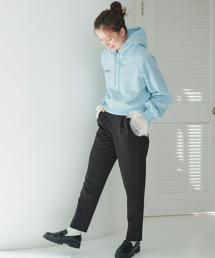 ティティベイト titivate 裏起毛ロゴショートフード付きプルオーバー