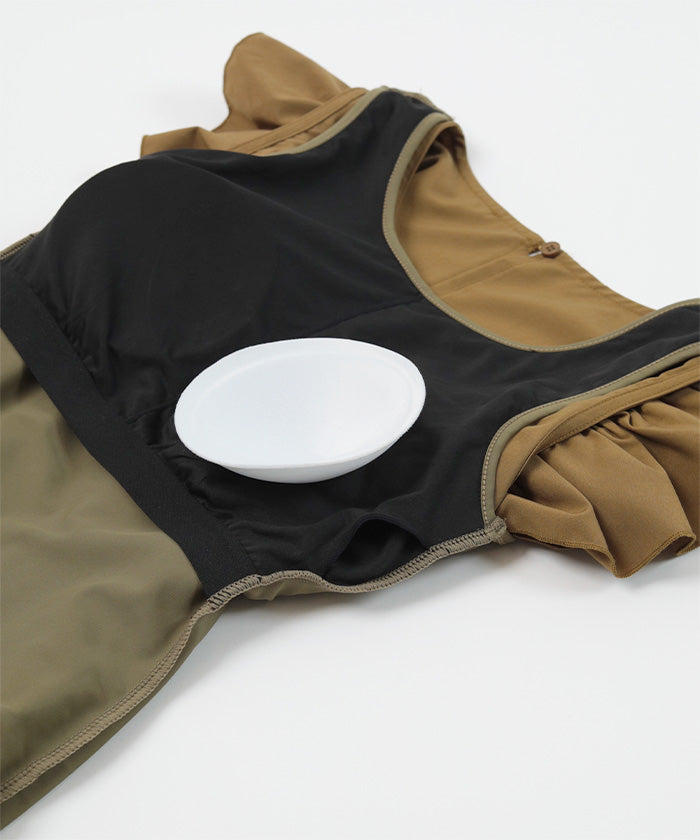 ティティベイト titivate ショルダーフリルオールインワン/ワンピース水着【返品不可商品】 （バニラ/ライトブラウン） バニラ/ライトブラウン