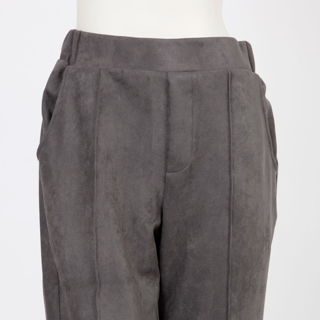 ティトューラ titular ストレッチフェイクスエードジョガーパンツ （チャコール） チャコール