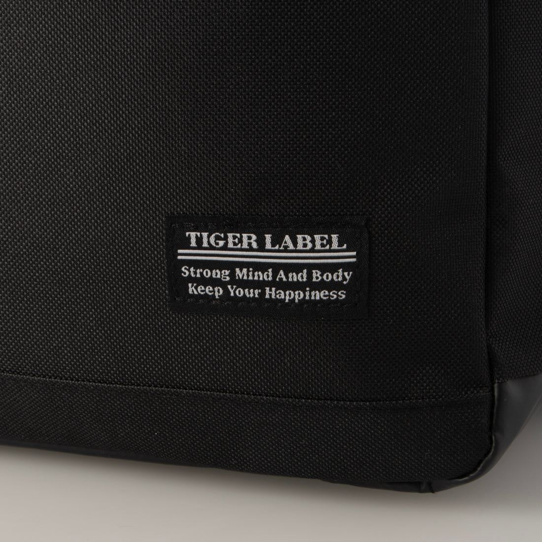 タイガーレーベル TIGER LABEL スクエア型バックパック （シャンブレー） シャンブレー