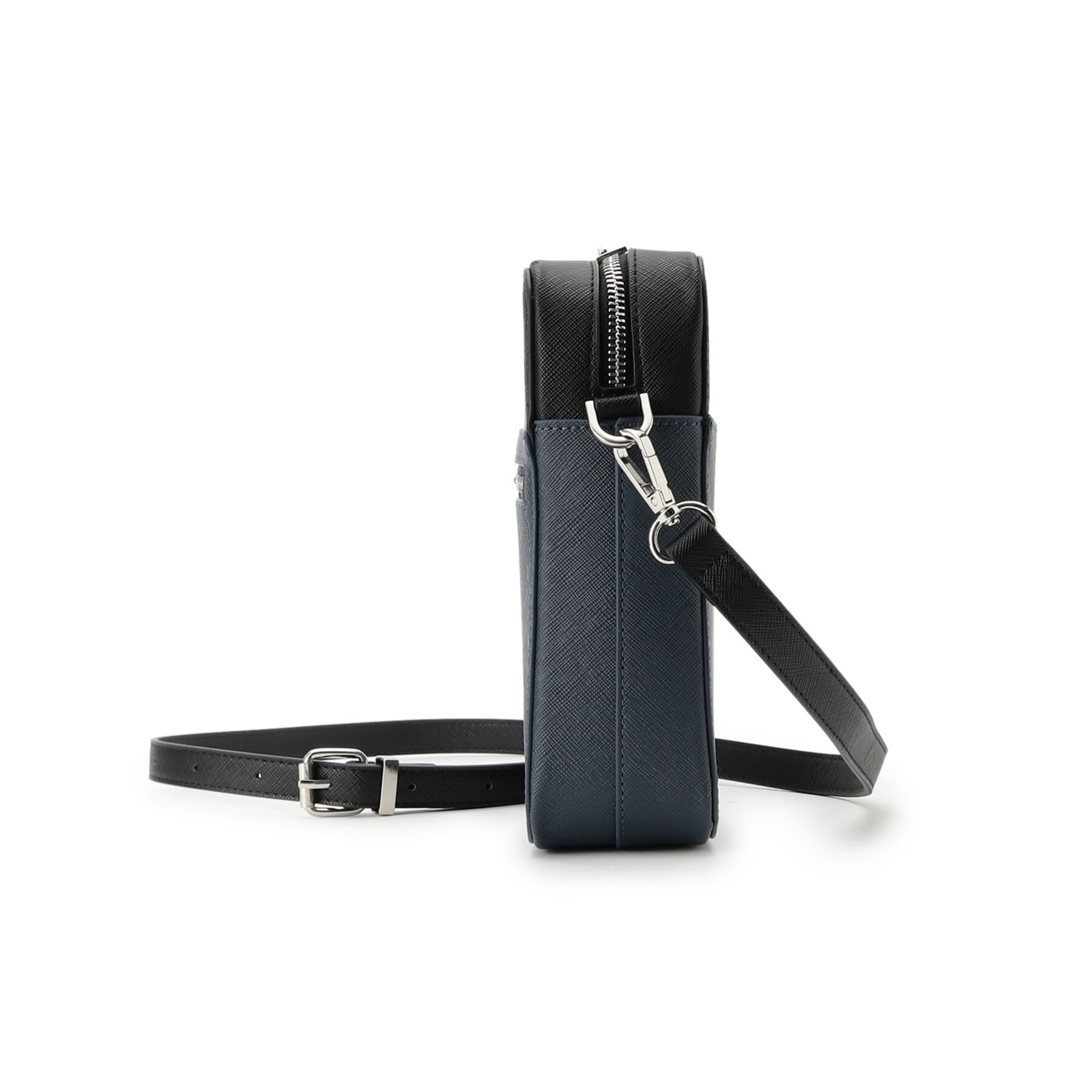 ティーケー タケオ キクチ tk.TAKEO KIKUCHI バイカラースクエアショルダーバッグ （ブラック(519)） ブラック(519)