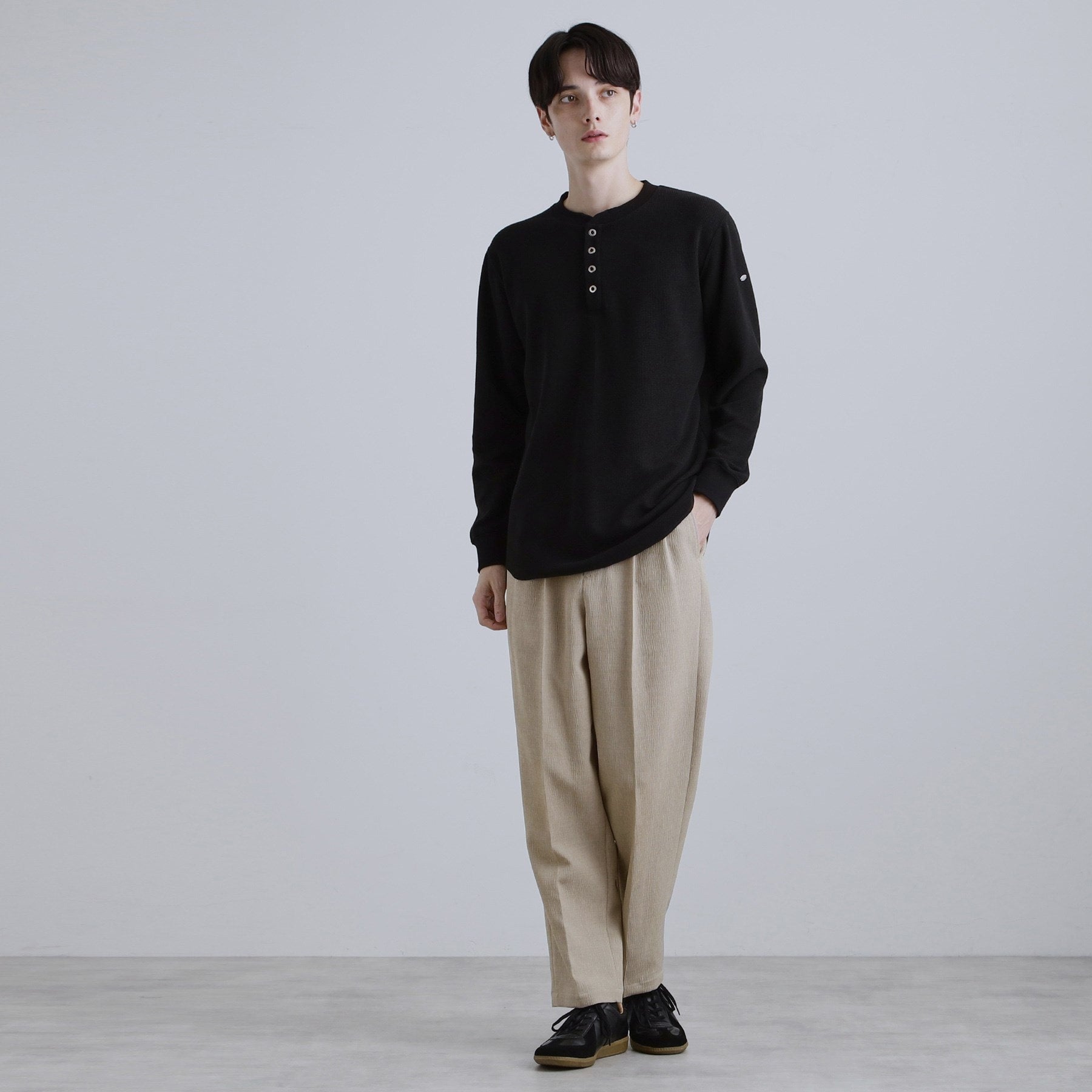 ティーケー タケオ キクチ tk.TAKEO KIKUCHI 【セットアップ対応】テッククレープルーズテーパードパンツ （ブラウン(044)） ブラウン(044)