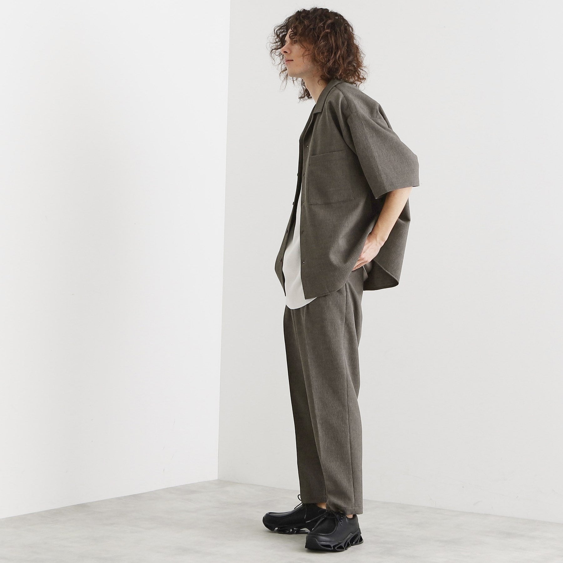 ティーケー タケオ キクチ tk.TAKEO KIKUCHI 【セットアップ対応】テッククレープルーズテーパードパンツ （ブラウン(044)） ブラウン(044)