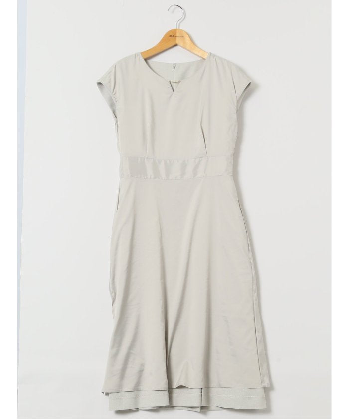 ストレッチウォッシャブル シャーク タックワンピース ベージュ(セットアップ可能) （ベージュ） ベージュ