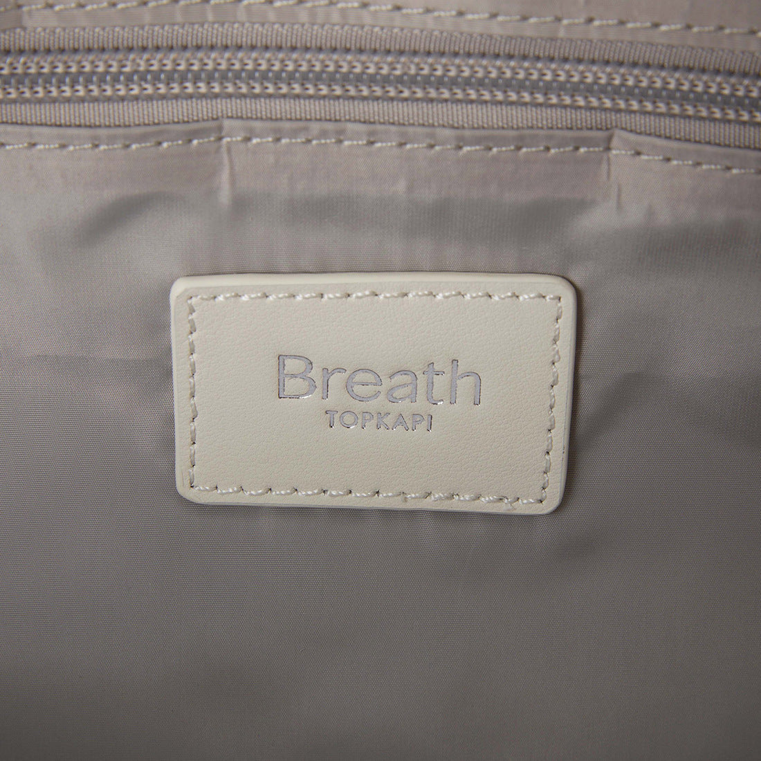 トプカピ TOPKAPI 【Breath TOPKAPI】【撥水】ツヤ ナイロン レザーハンドル ミニ リュック （ライトグレー） ライトグレー