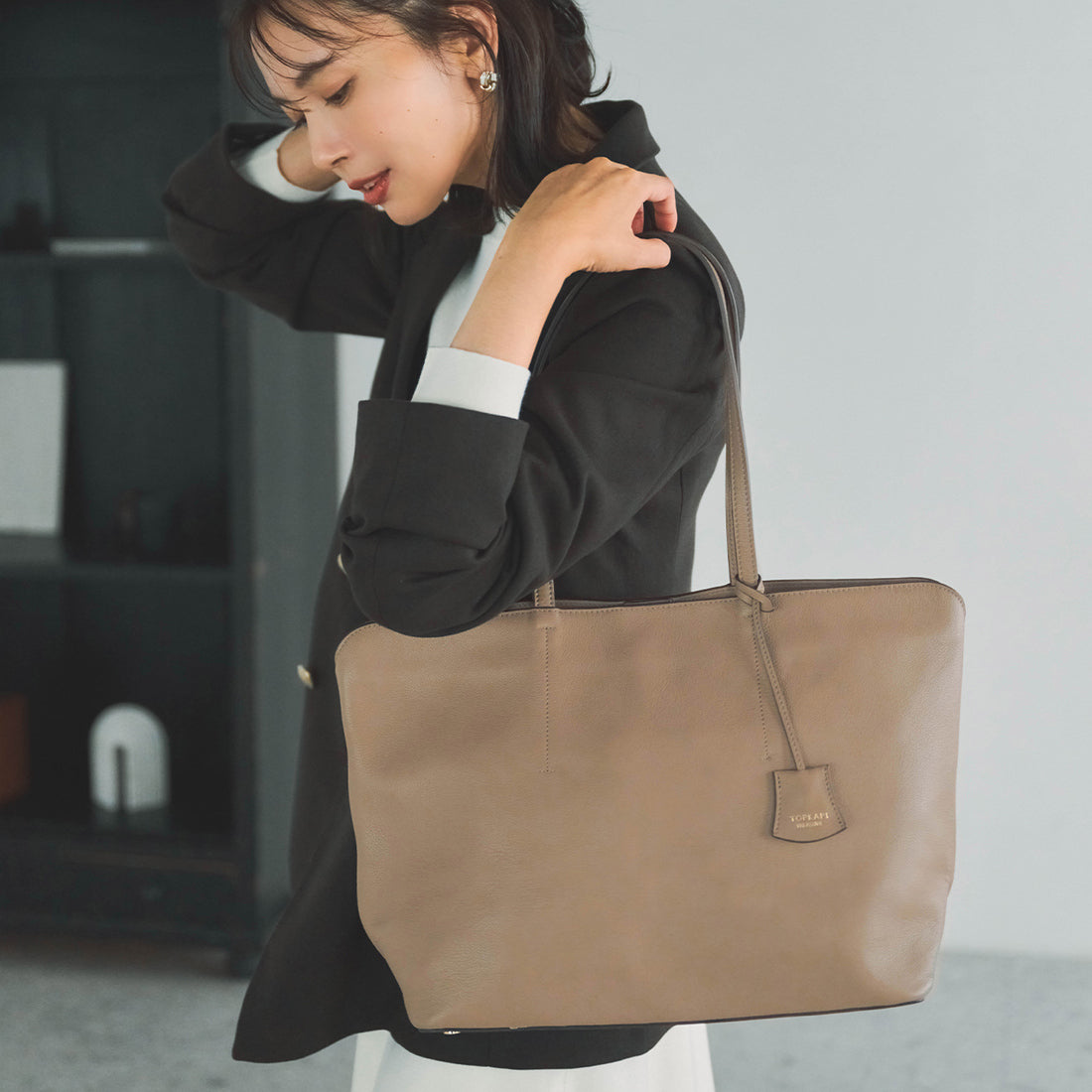 TOPKAPI Front Stitch Leather A4 Tote Bag