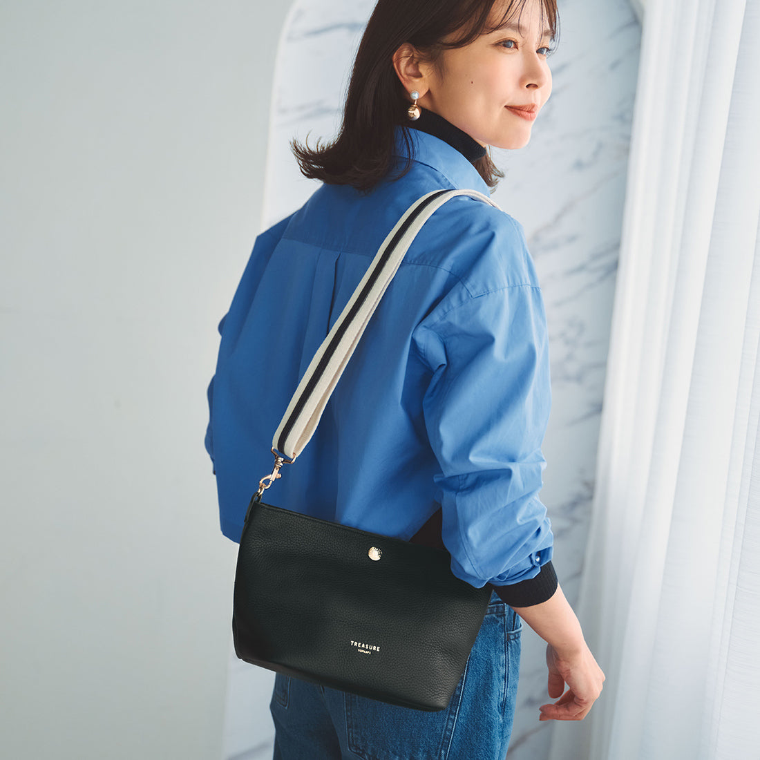 トプカピ TOPKAPI ソフトシュリンク テープ コンビ レザー ミニショルダーバッグ （ブラック） ブラック