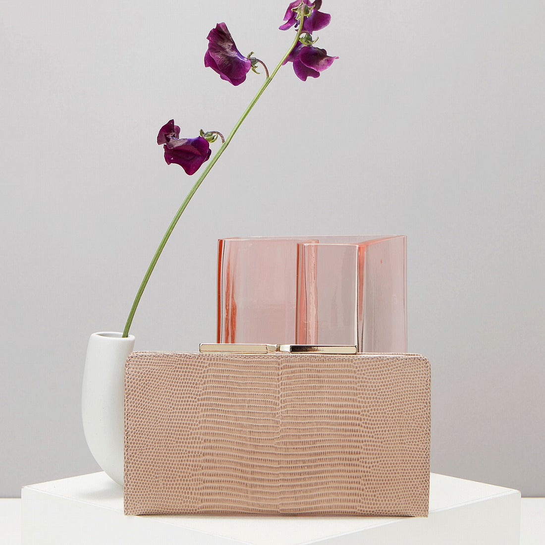 トプカピ TOPKAPI LUCIA[ルチア]イタリアンレザー・リザード型押し・がま口長財布,グレージュ