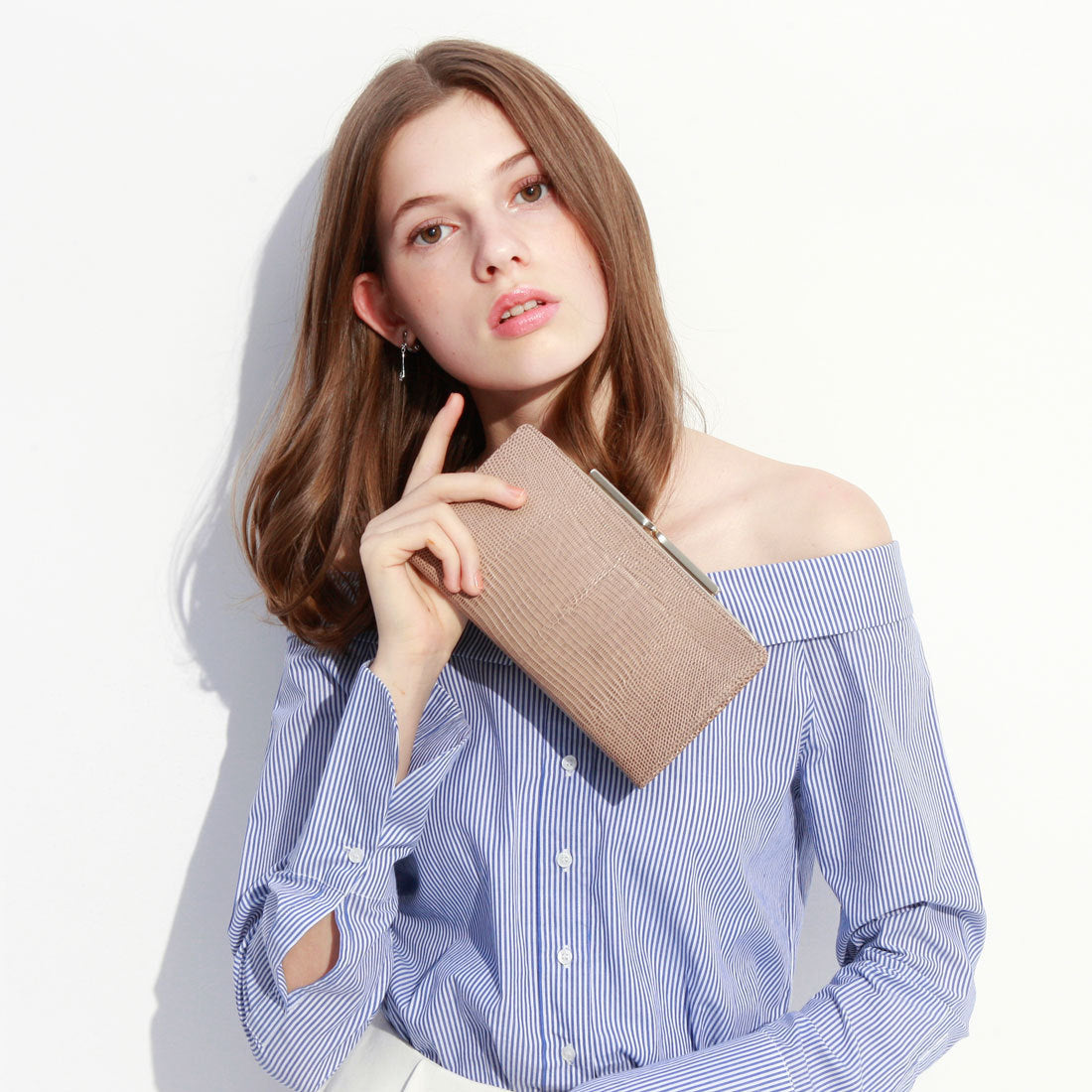 TOPKAPI LUCIA Italian leather, lizard embossed, clasp purse