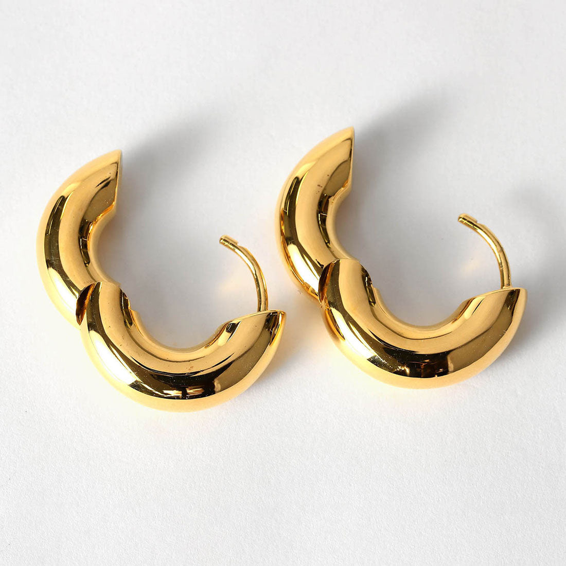 トムウッド TOM WOOD ピアス チャンキー Hoops Small Gold 100154 S925 GOLD （ゴールド） ゴールド