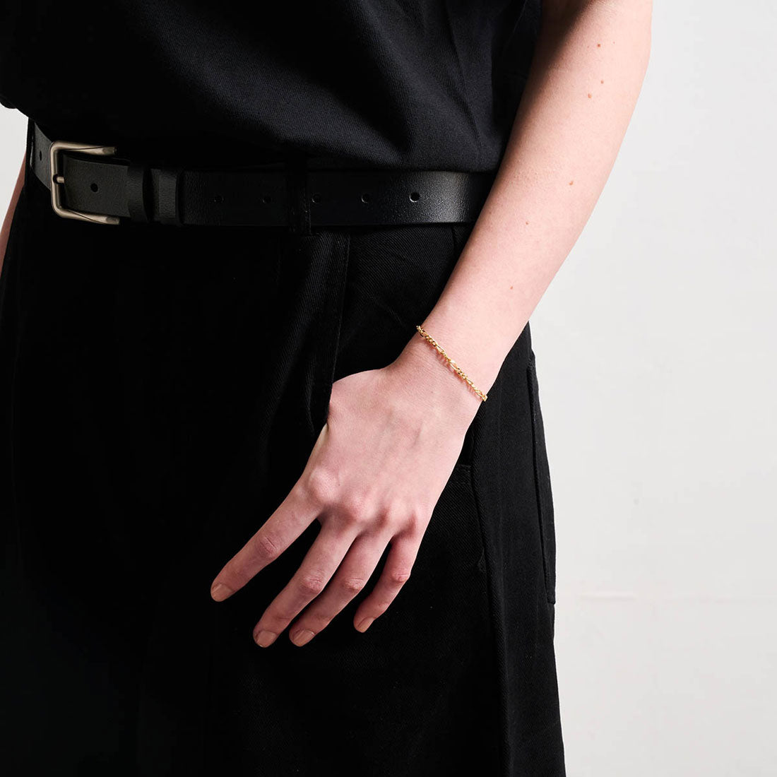 トムウッド TOM WOOD ブレスレット ボー Bracelet Slim Gold 101271 S925 GOLD （ゴールド） ゴールド