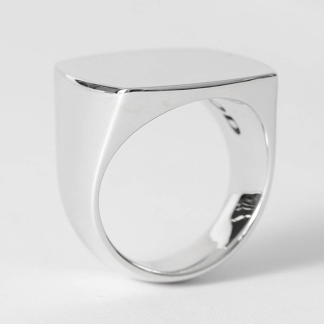 トムウッド TOM WOOD リング ウミ Ring 101234M S925/76EWNA01S925-M SILVER （シルバー） シルバー