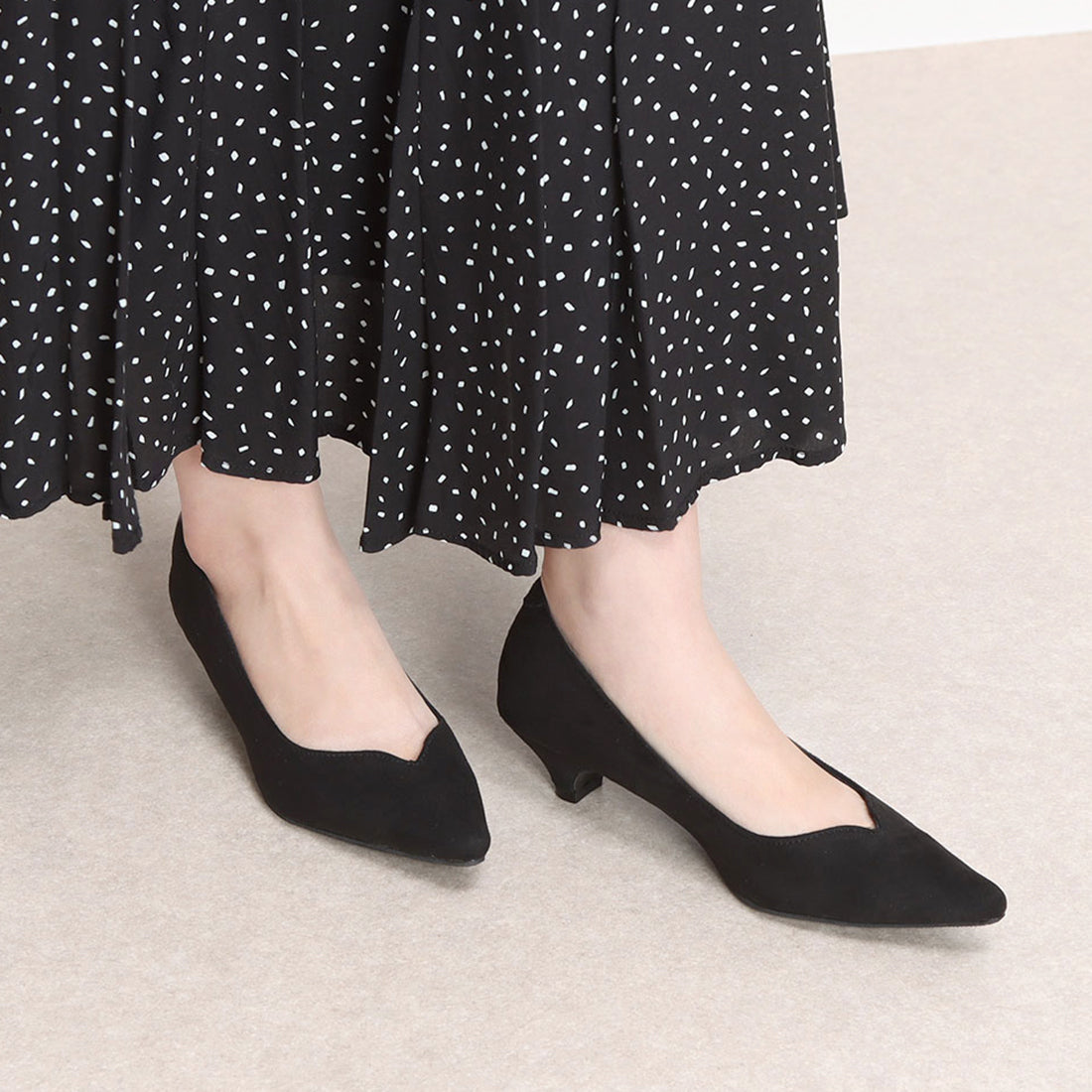 トドス todos TO-339 3.5cmヒールVカットパンプス パンプス