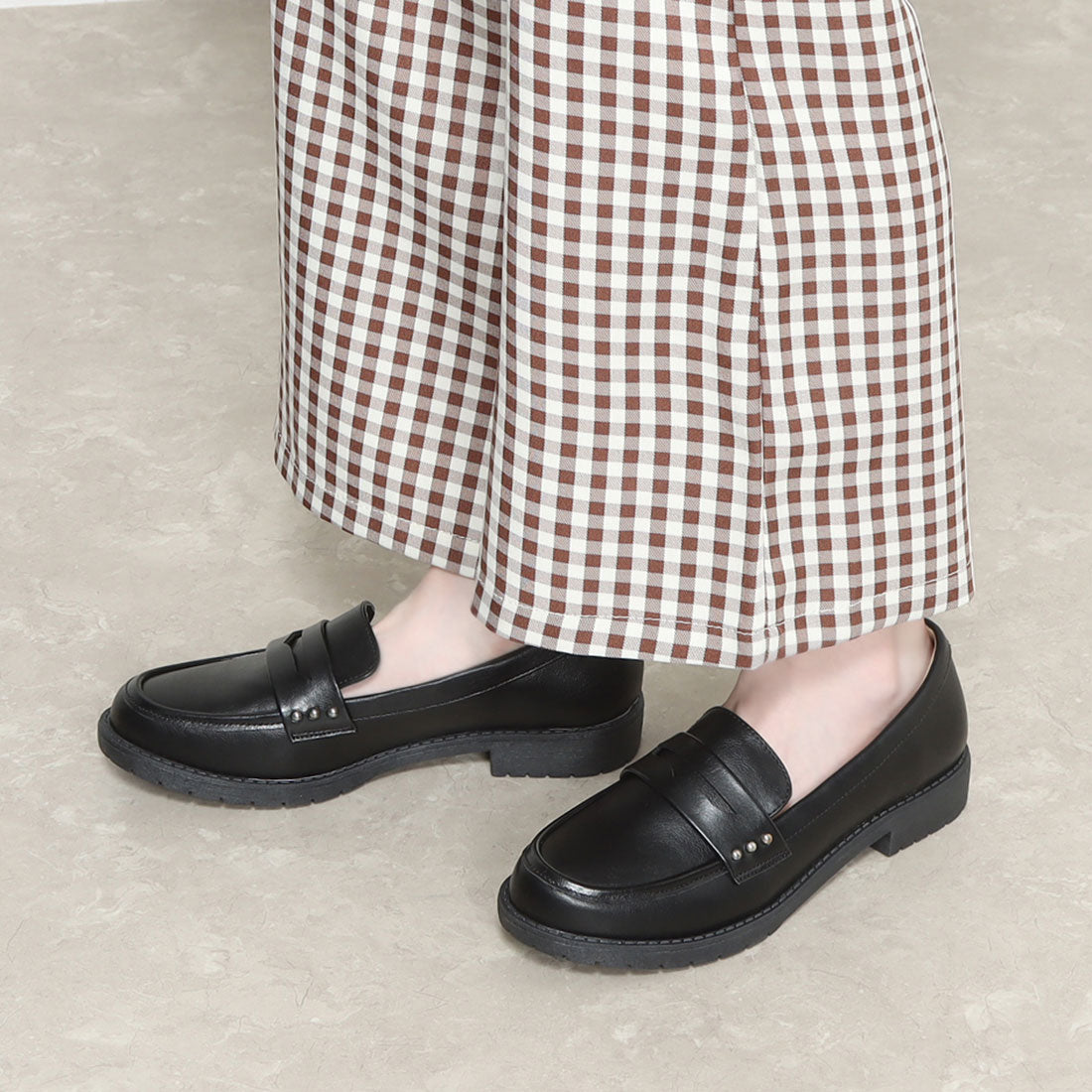 Todos TO-372 coin loafers