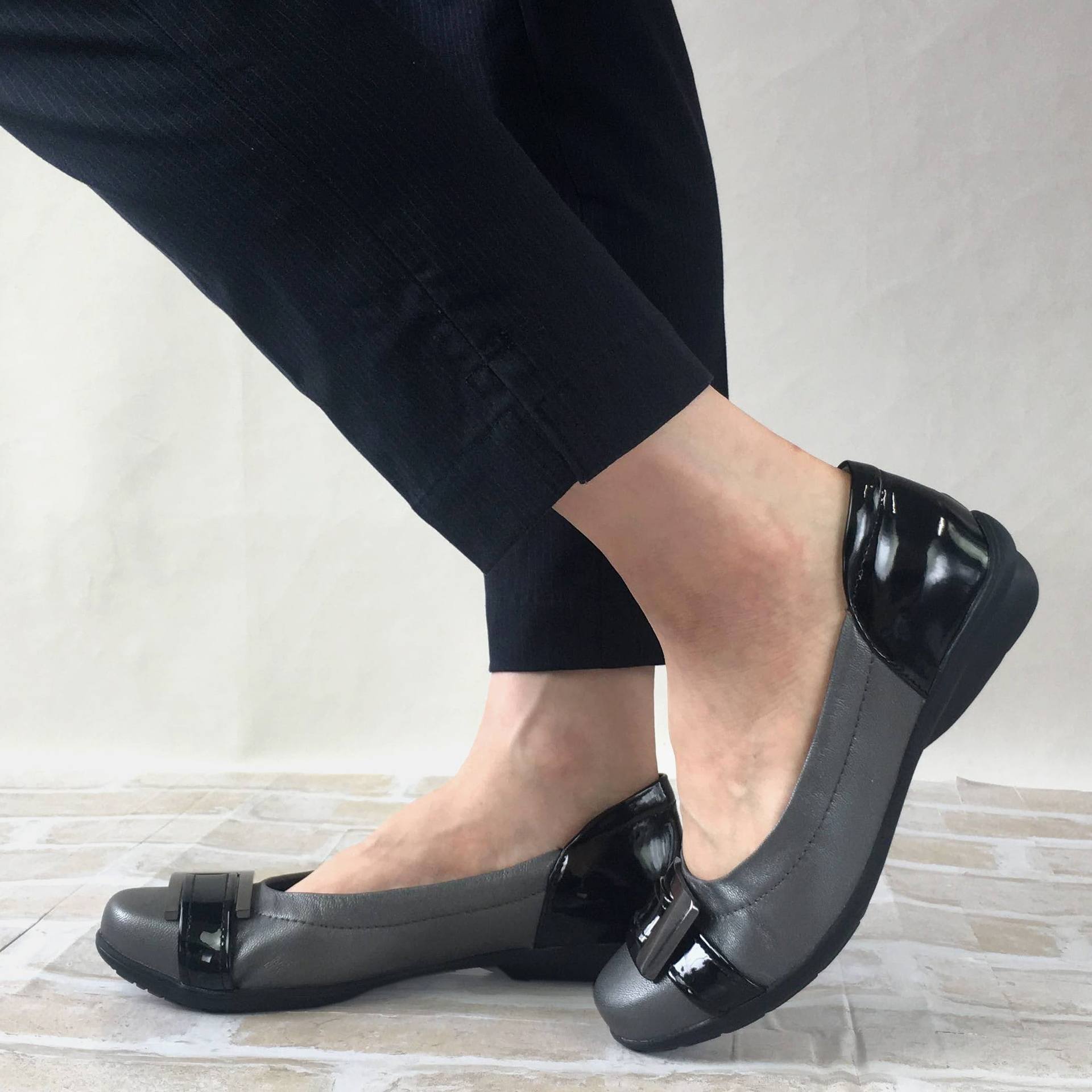 トゥービーコンティニュード to be continued ヤギ革レディースバレエパンプス 54003 （BLK） BLK