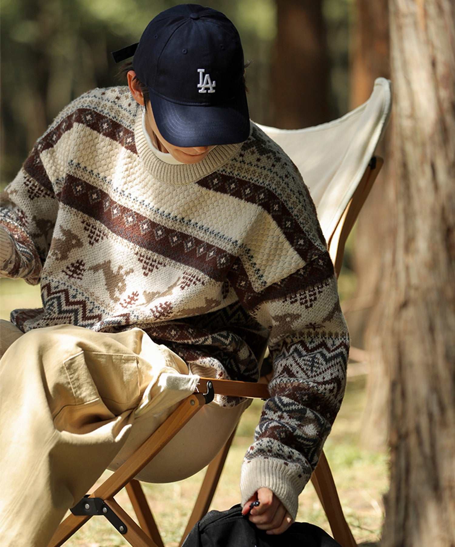 フック HOOK 【HOOK】古着風民族模様ニット風スウェット