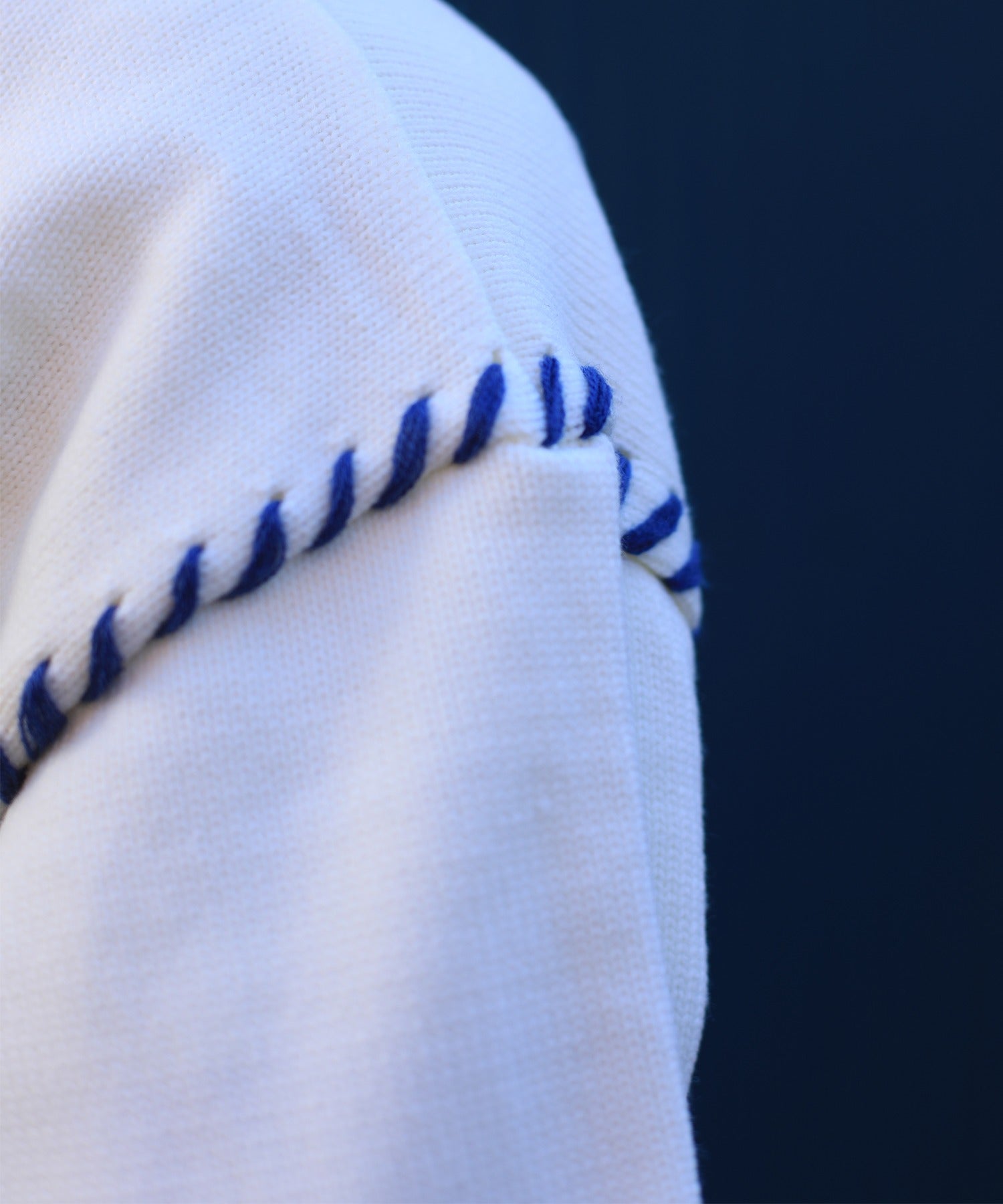 フック HOOK 【HOOK 】ーoriginalー 個性派レイジーステッチフリンジ付きマーガレットニットプルオーバー