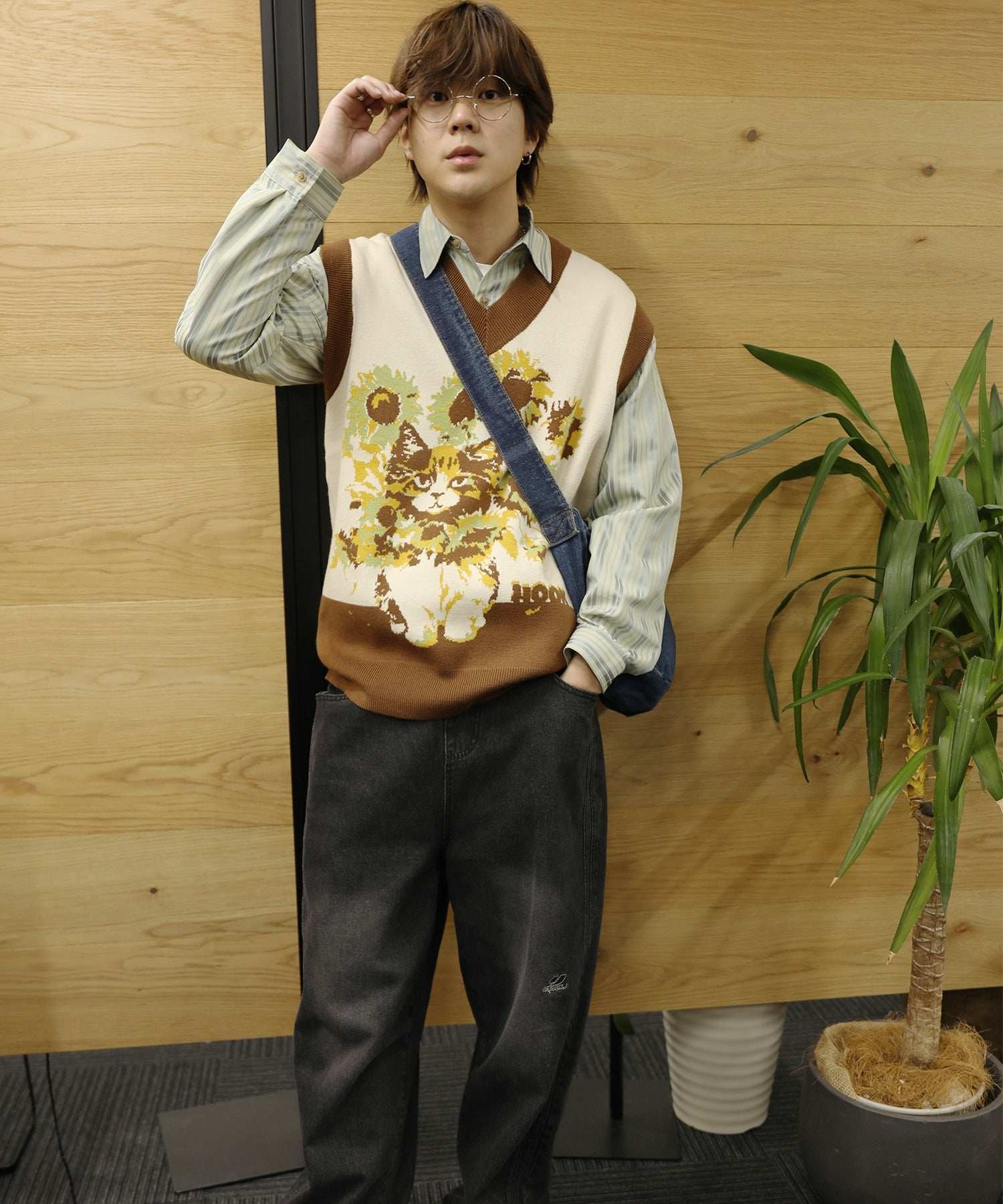 Hook HOOK HOOK -original- Cute cat and sunflower knit vest