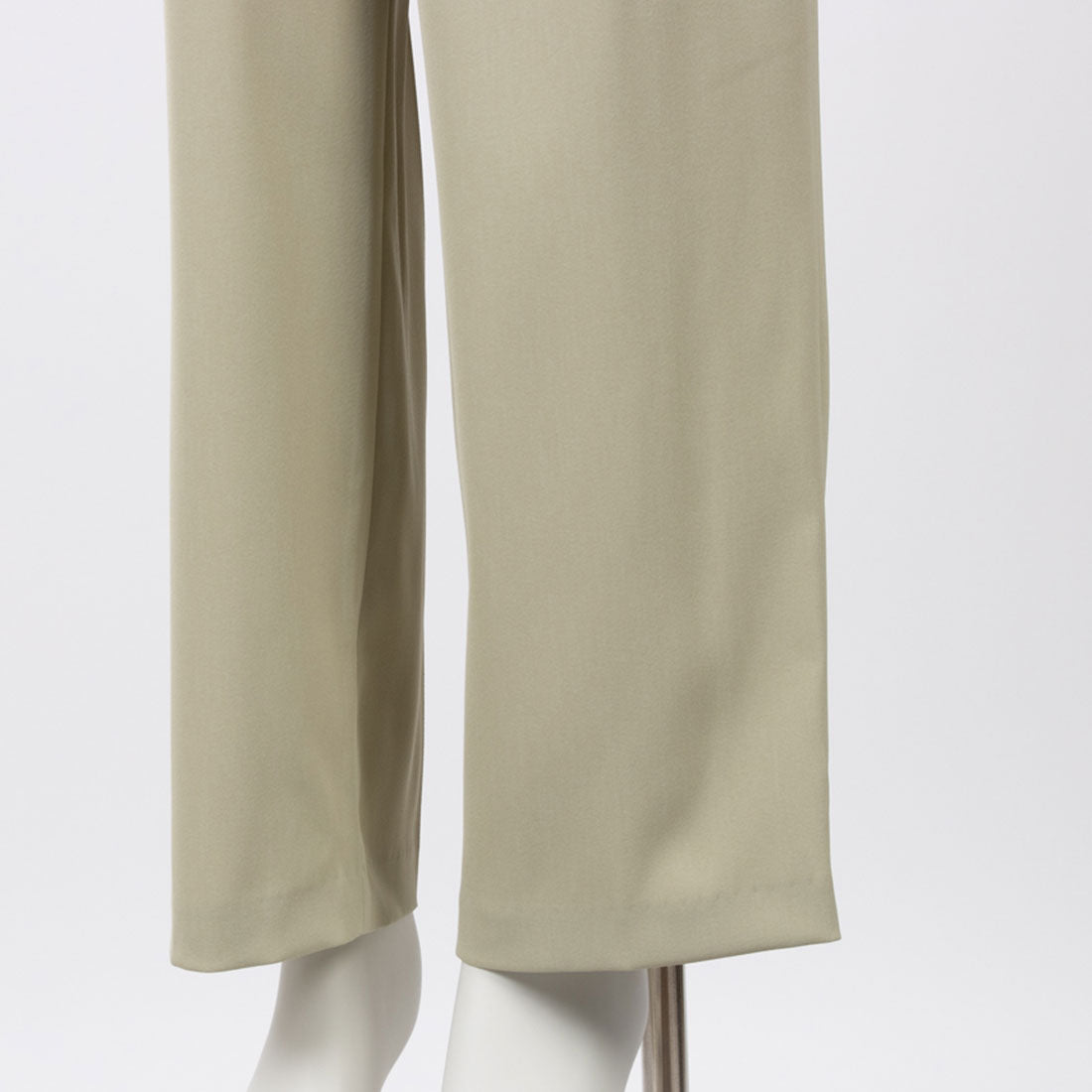 トーナル TONAL ツータックテーパードパンツ ライトグリーン