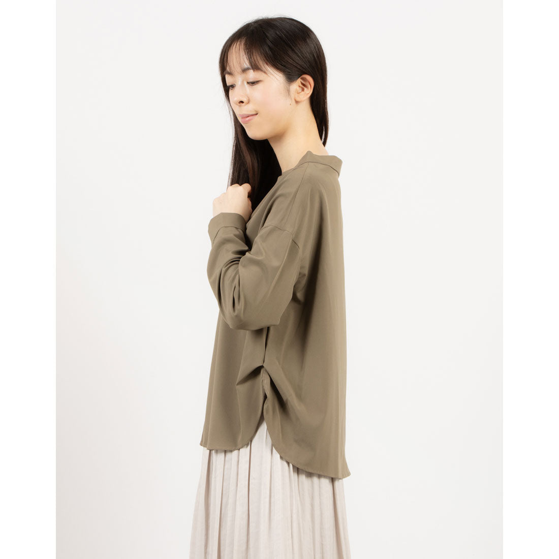 トーナル TONAL Peニュアンス衿ブラウス カーキ