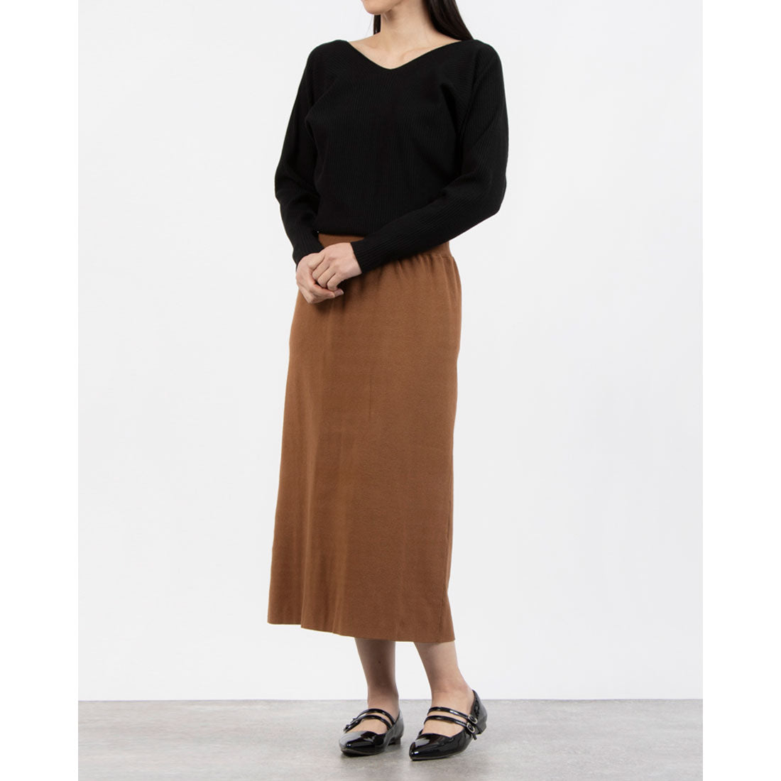トーナル TONAL Vネックニットワンピース キャメル