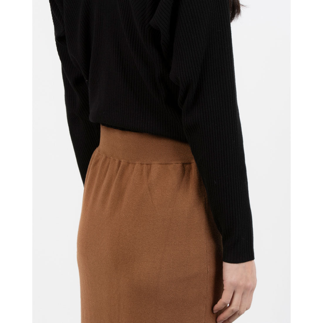 トーナル TONAL Vネックニットワンピース キャメル