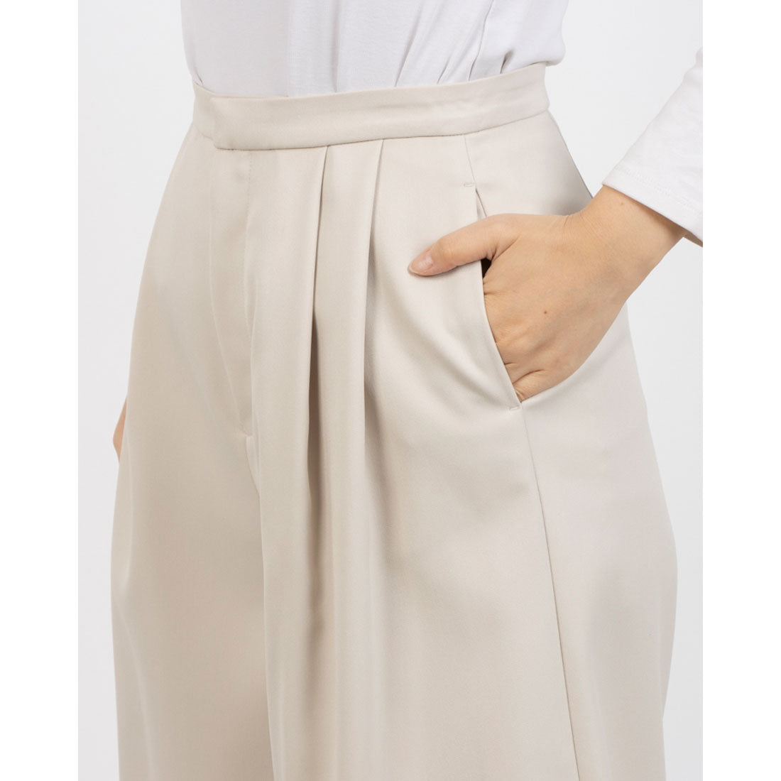 トーナル TONAL ブライトツイルキュロットパンツ ベージュ